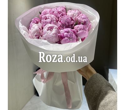Букет из 11 пионов 1