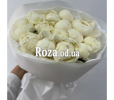 Букет из 15 пионов 3