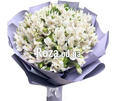 25 white alstromeries